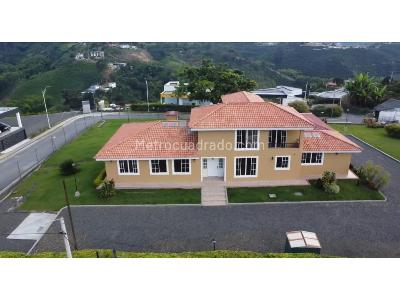Casa de 5 alcobas en venta en Via Armenia Pereira, Pereira · foto 8 de 13