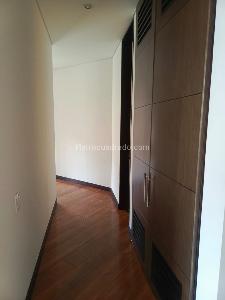 Apartamento en venta en Centro Internacional Bavaria, Bogotá · foto 12 de 15