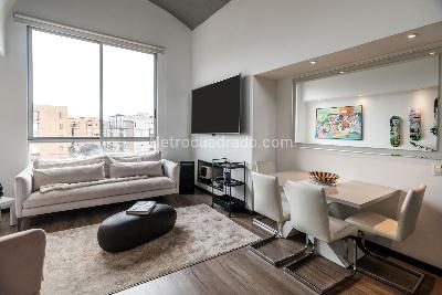 Apartamento de 2 alcobas en venta en Chico San Patricio, Bogotá, 92 m² · foto 3 de 19