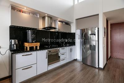 Apartamento de 2 alcobas en venta en Chico San Patricio, Bogotá, 92 m² · foto 6 de 19