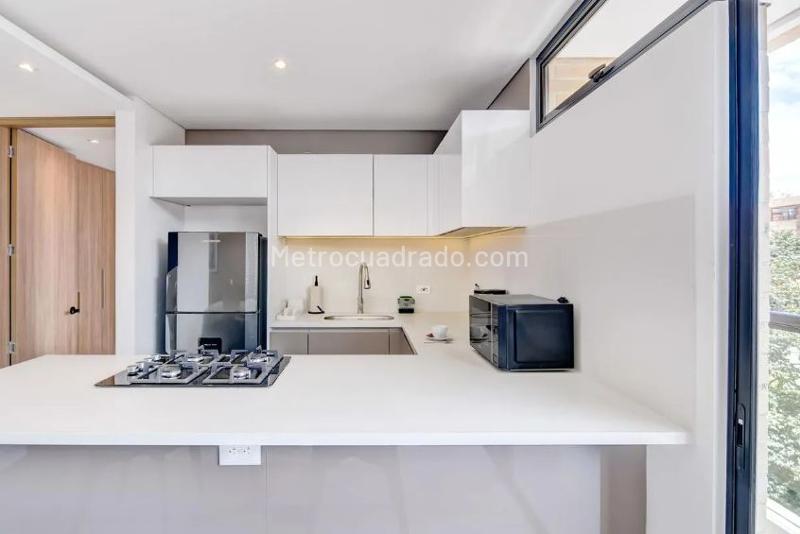 Piso – Bogotá, Santa Bárbara, Localidad Usaquén - Más