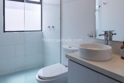 Apartamento de 1 alcoba en venta en Laureles, Medellín, 38 m² · foto 11 de 19