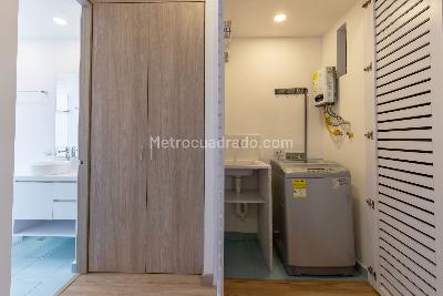 Apartamento de 1 alcoba en venta en Laureles, Medellín, 38 m² · foto 14 de 19