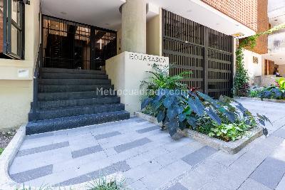 Apartamento de 1 alcoba en venta en Laureles, Medellín, 38 m² · foto 17 de 19
