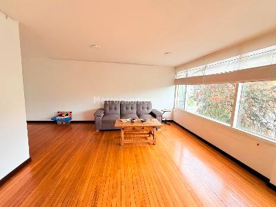 Apartamento de 3 alcobas en venta en Antiguo Country Country, Bogotá, 108 m² · foto 3 de 15