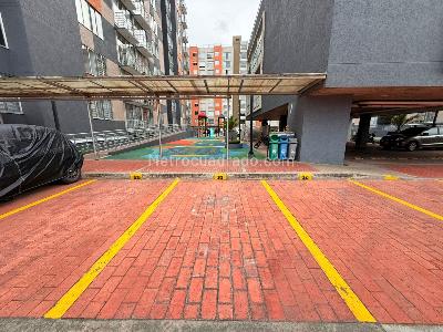 Apartamento de 2 alcobas en venta en Hayuelos, Bogotá, 47 m² · foto 18 de 19