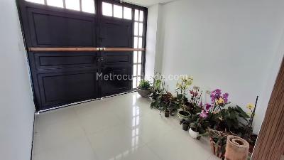 Casa de 3 alcobas en venta en Siete Trojes, Funza, 148 m² · foto 9 de 20