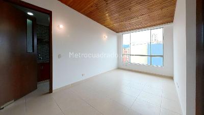 Apartamento en venta en Calandaima, Bogotá · foto 3 de 20