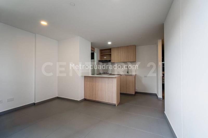 2BR Apartment in Guayabal (Urbanity 1) with Balcony & Amenities - 2