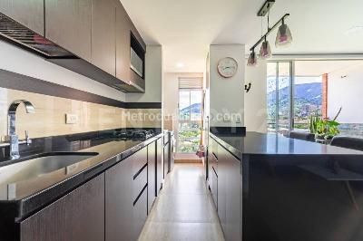 Apartamento de 2 alcobas en arriendo en Suramerica, Itagüí, 63 m² · foto 8 de 18