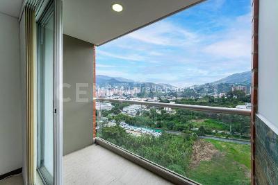 Apartamento de 2 alcobas en arriendo en Suramerica, Itagüí, 63 m² · foto 10 de 18