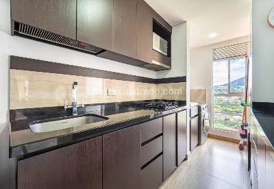Apartamento de 2 alcobas en arriendo en Suramerica, Itagüí, 63 m² · foto 3 de 18
