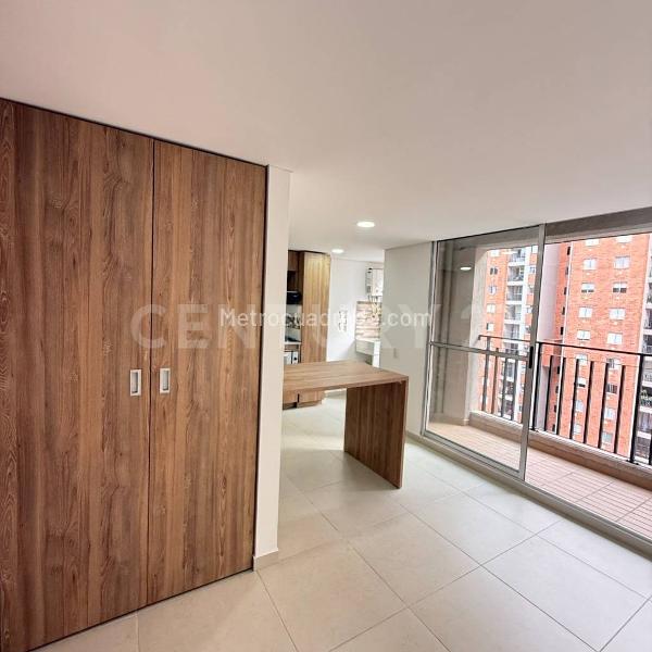 Apartamento Premium de 2 Habitaciones con Balcón en Monteflor – Azalea - 2