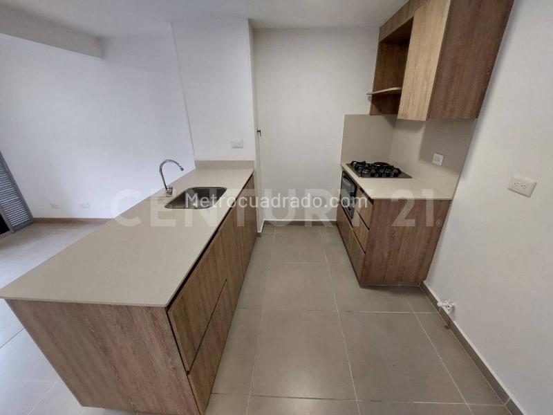 Piso – Envigado, Valle de Aburrá - Más