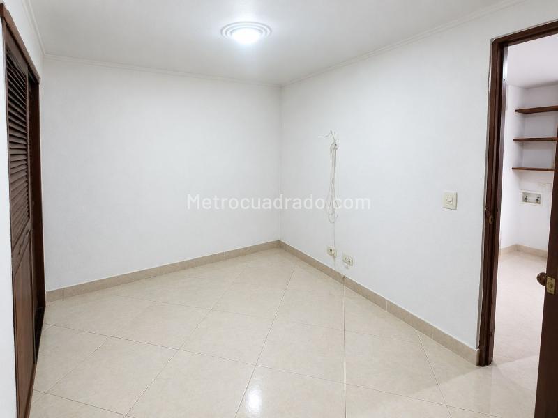 Piso – Envigado, Valle de Aburrá - Vista 5