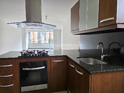 Apartamento en arriendo en Cumbres, Medellín · foto 4 de 20