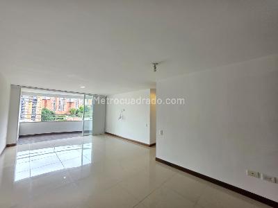 Apartamento en arriendo en Cumbres, Medellín · foto 10 de 20