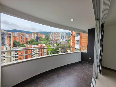 Apartamento en arriendo en Cumbres, Medellín · foto 11 de 20