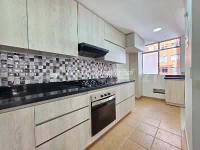 Apartamento en arriendo en El Poblado, Medellín · foto 10 de 20