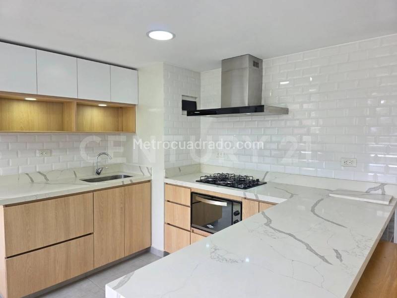 Apartamento en Arriendo, Las Lomitas, Sabaneta