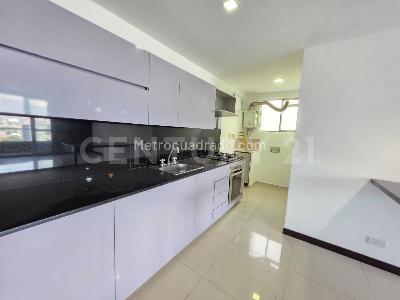 Apartamento de 2 alcobas en arriendo en Ciudad Del Rio, Medellín, 85 m² · foto 12 de 20
