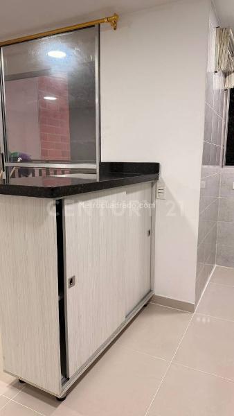 3BR Apartment with Balcony in Sabaneta - 4