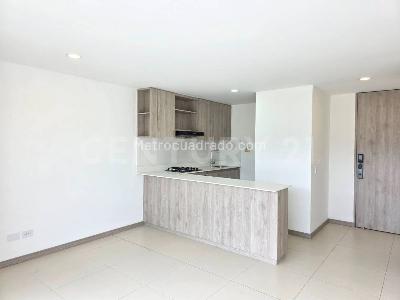Apartamento de 3 alcobas en arriendo en Ciudad Coltejer, Itagüí, 78 m² · foto 6 de 18