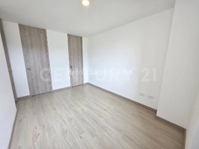 Apartamento de 3 alcobas en arriendo en Ciudad Coltejer, Itagüí, 78 m² · foto 14 de 18