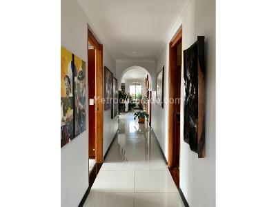 Apartamento de 4 alcobas en venta en La Estrella, Manizales, 192 m² · foto 4 de 20