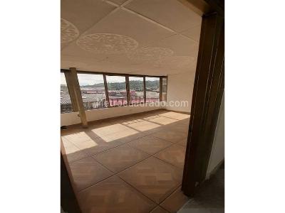Casa en venta en Cedros, Manizales · foto 2 de 20