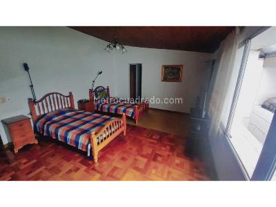 Casa de 4 alcobas en venta en Arboleda Alta, Manizales, 652 m² · foto 18 de 20