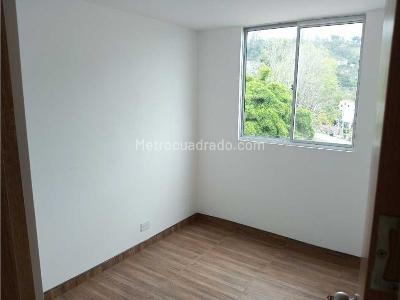 Apartamento de 3 alcobas en venta en La Francia/ Atardeceres, Manizales, 52 m² · foto 6 de 16