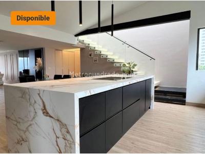 Apartamento en venta en San Lucas Poblado, Medellín · foto 6 de 20