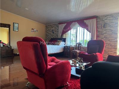 Casa de 4 alcobas en venta en La Francia/ Atardeceres, Manizales, 1162 m² · foto 15 de 20