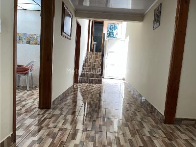 Casa de 4 alcobas en venta en La Francia/ Atardeceres, Manizales, 1162 m² · foto 18 de 20