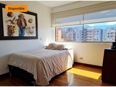 Apartamento de 3 alcobas en venta en Castilla Poblado, Medellín, 191 m² · foto 13 de 17