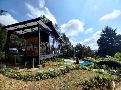 Casa de 4 alcobas en venta en Alto Las Palmas, Envigado · foto 2 de 20