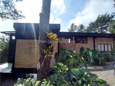 Casa de 4 alcobas en venta en Alto Las Palmas, Envigado · foto 17 de 20