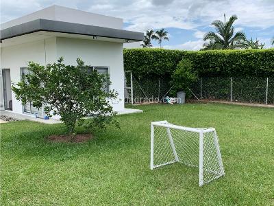 Casa de 5 alcobas en venta en Pueblito Cafetero, Pereira, 400 m² · foto 6 de 15