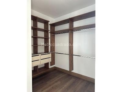 Casa de 3 alcobas en venta en Alto De Palmas, Medellín, 500 m² · foto 7 de 11
