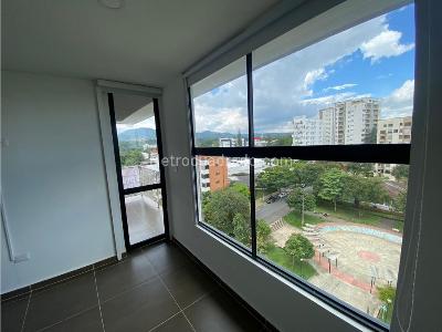 Apartaestudio en venta en Alamos, Pereira, 60 m² · foto 2 de 10