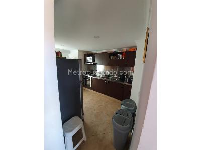Apartamento en venta en Laureles, Medellín · foto 5 de 17
