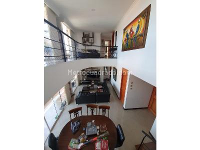 Apartamento en venta en Laureles, Medellín · foto 7 de 17
