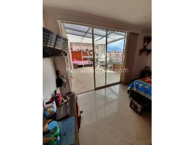 Apartamento en venta en Laureles, Medellín · foto 9 de 17