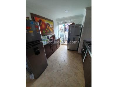 Apartamento en venta en Laureles, Medellín · foto 10 de 17