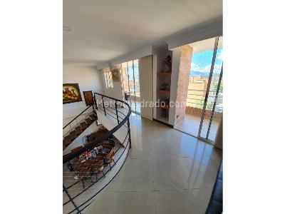 Apartamento en venta en Laureles, Medellín · foto 12 de 17