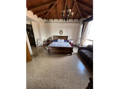 Apartamento en venta en Laureles, Medellín · foto 2 de 8