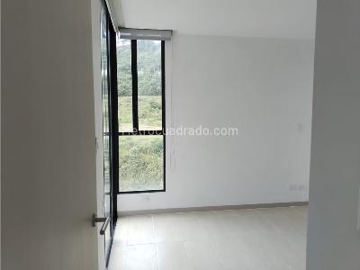 Apartamento de 3 alcobas en venta en Batallon, Manizales, 96 m² · foto 16 de 20