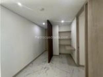Apartamento de 3 alcobas en venta en El Poblado, Medellín, 88 m² · foto 8 de 11
