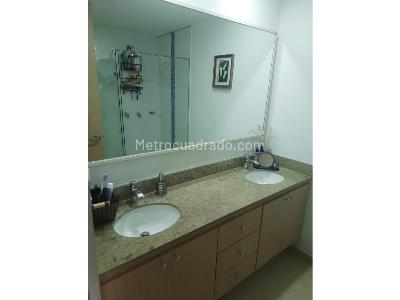 Apartamento de 3 alcobas en venta en Sabaneta, Sabaneta, 103 m² · foto 19 de 20